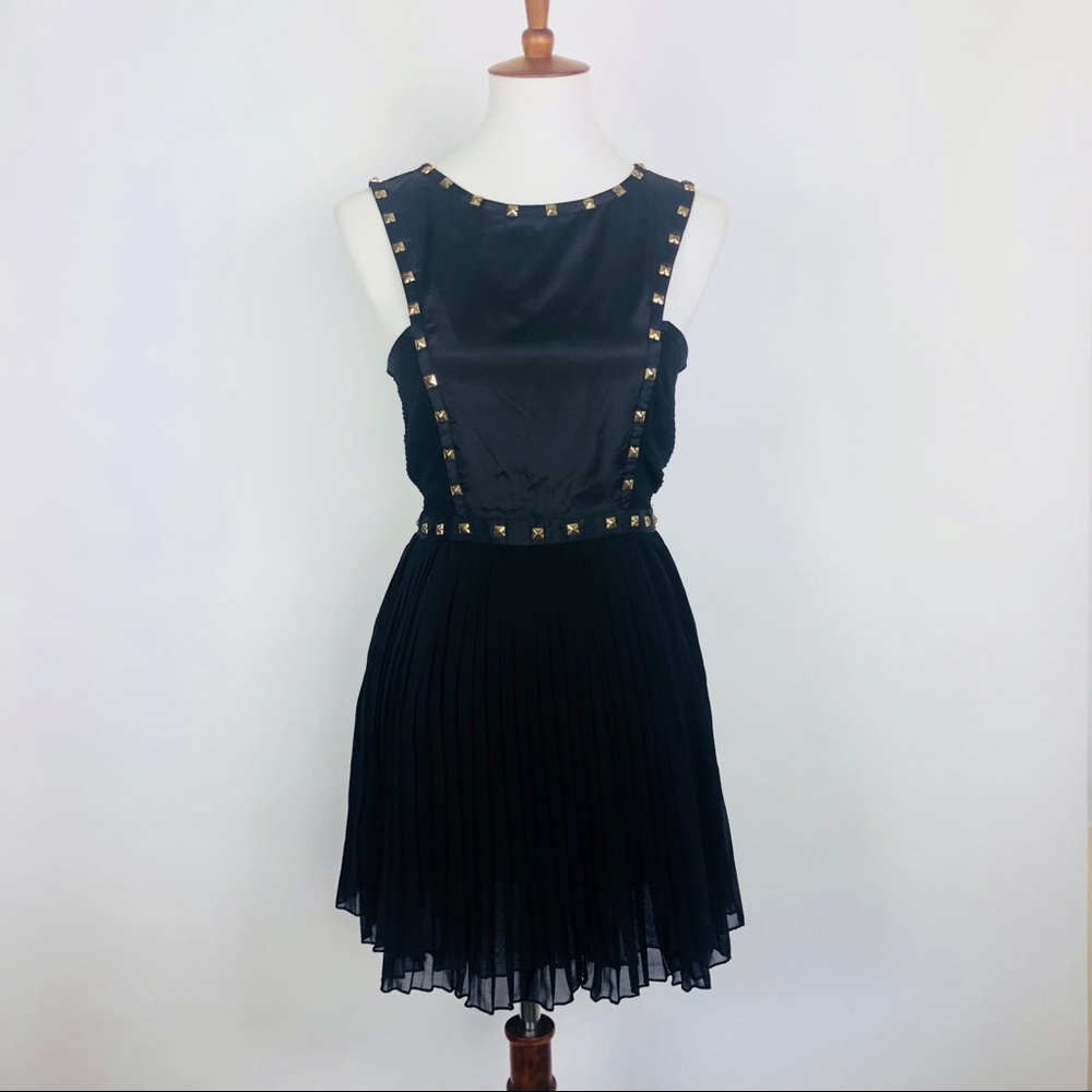 Diffuse - Black Cutout Side Mini Dress